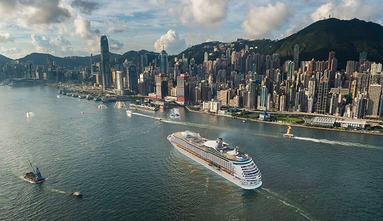 hong-kong-skyline-with-ocean-view